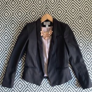 H&M formal fitted blazer, size 2, open(no buttons)